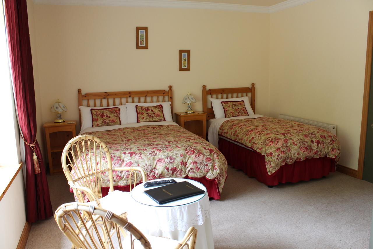 Pinewood Lodge ลาราห์ ภายนอก รูปภาพ