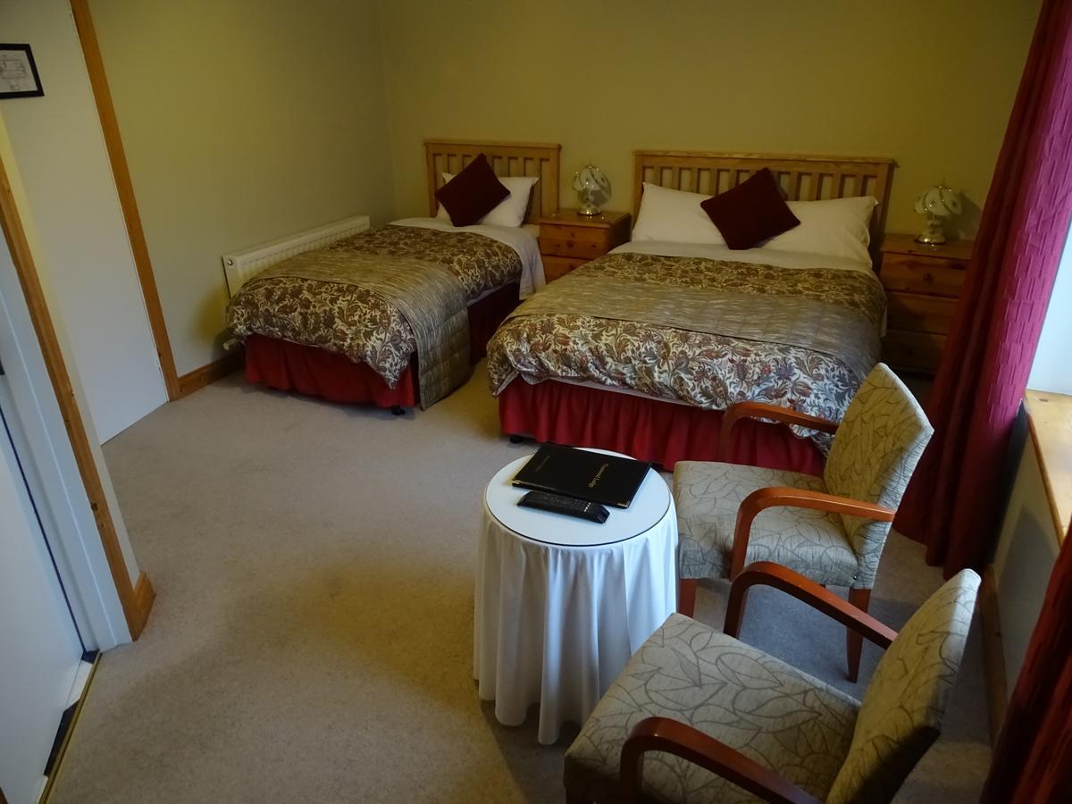 Pinewood Lodge ลาราห์ ภายนอก รูปภาพ
